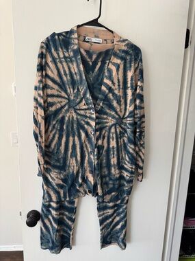 Zara Blue & Peach Tie-Dye Knit Cardigan and Pants Set